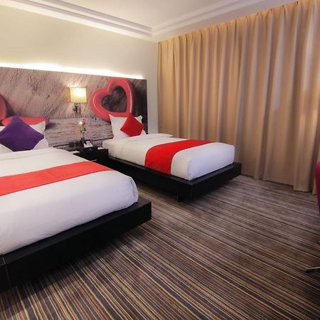 נג'ראן Grand Valley Hotel מראה חיצוני תמונה