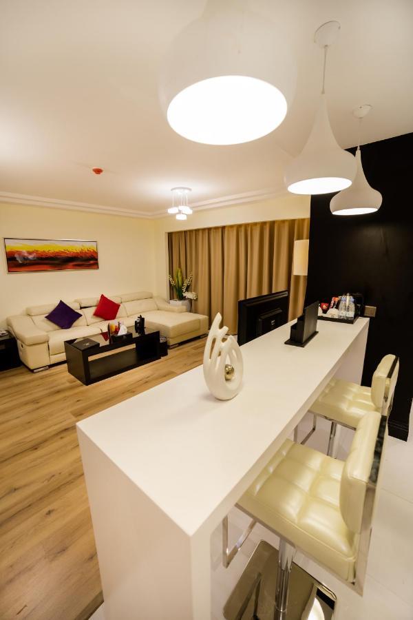 נג'ראן Grand Valley Hotel מראה חיצוני תמונה