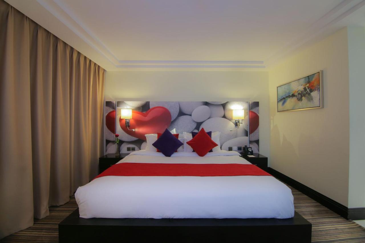נג'ראן Grand Valley Hotel מראה חיצוני תמונה