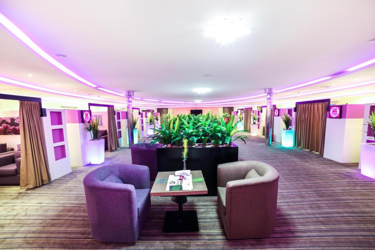 נג'ראן Grand Valley Hotel מראה חיצוני תמונה